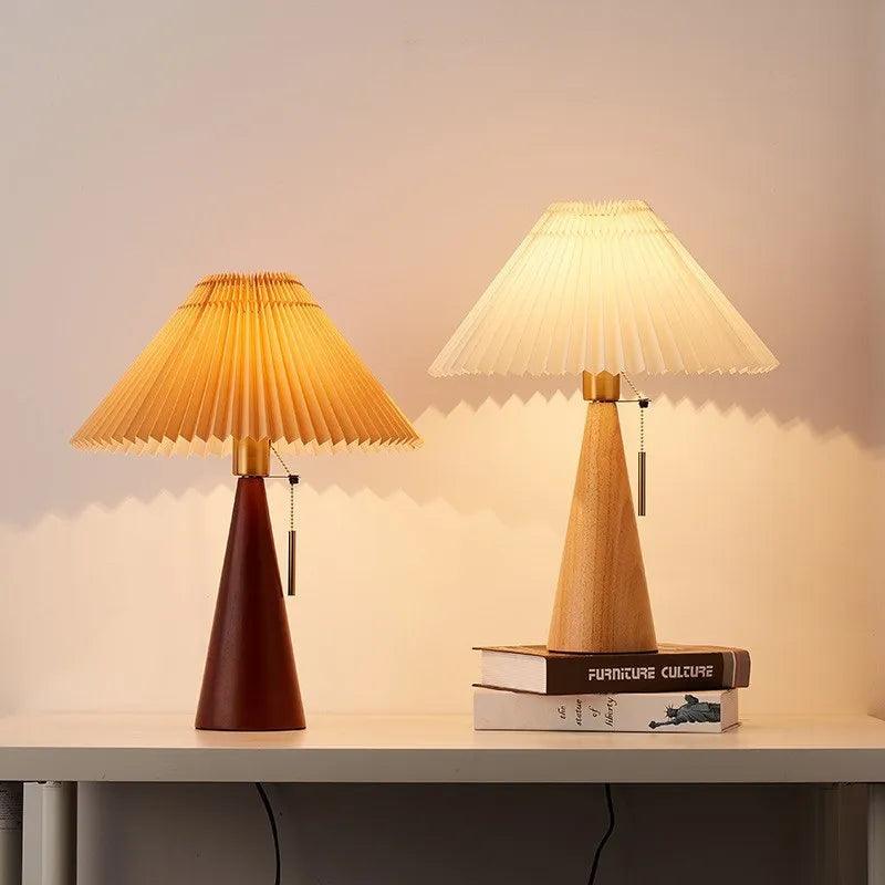 Nordic Pleated Table Lamp INS Solid Wood Table Lights Study Reading Lamps Bedroom Living Room Home Decoration Lighting E27