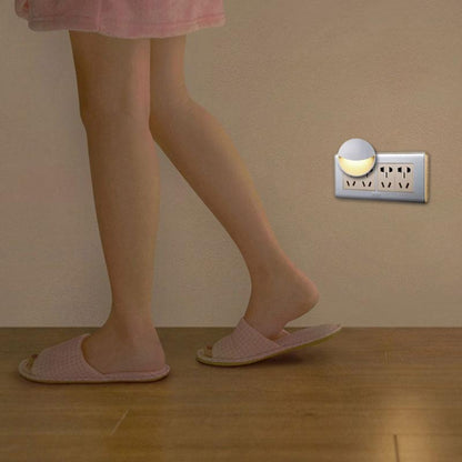 Light Control Wall Plug Night Light